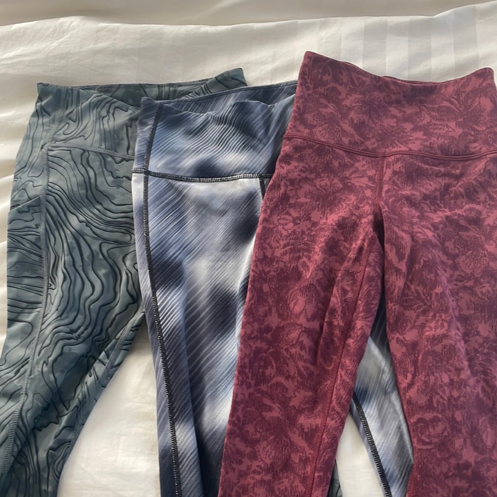 Lot of 3!!!! Athleta leggings sized XXS. EUC